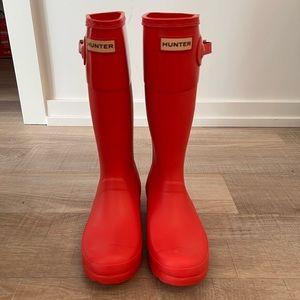SOLD - Hunter Boots - Like New